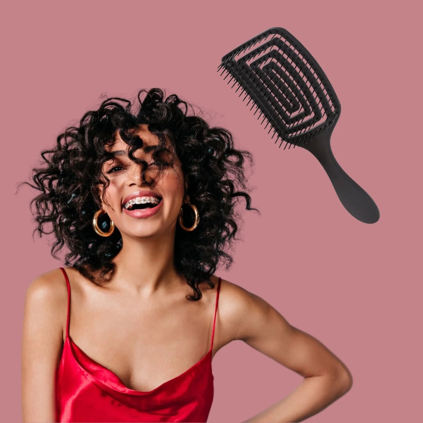 Brosse à cheveux bouclés Incurvee noir boucles soyeuses