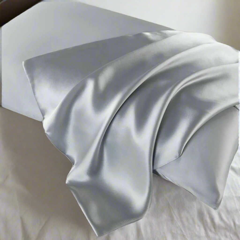 Taie-d'oreiller-en-soie-curlguard-argente-soie-de-murier