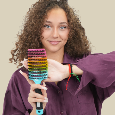 BROSSE DEMELANTE DETANGLER cheveux bouclés