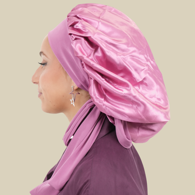 Bonnet en Satin SilkHaven rose large réglable femme profil