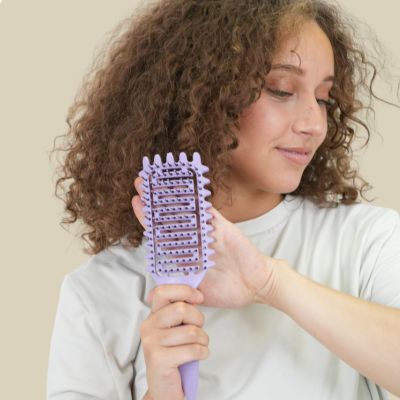 Brosse à cheveux bouclés BounceDefine cheveux bouclés frisés définition