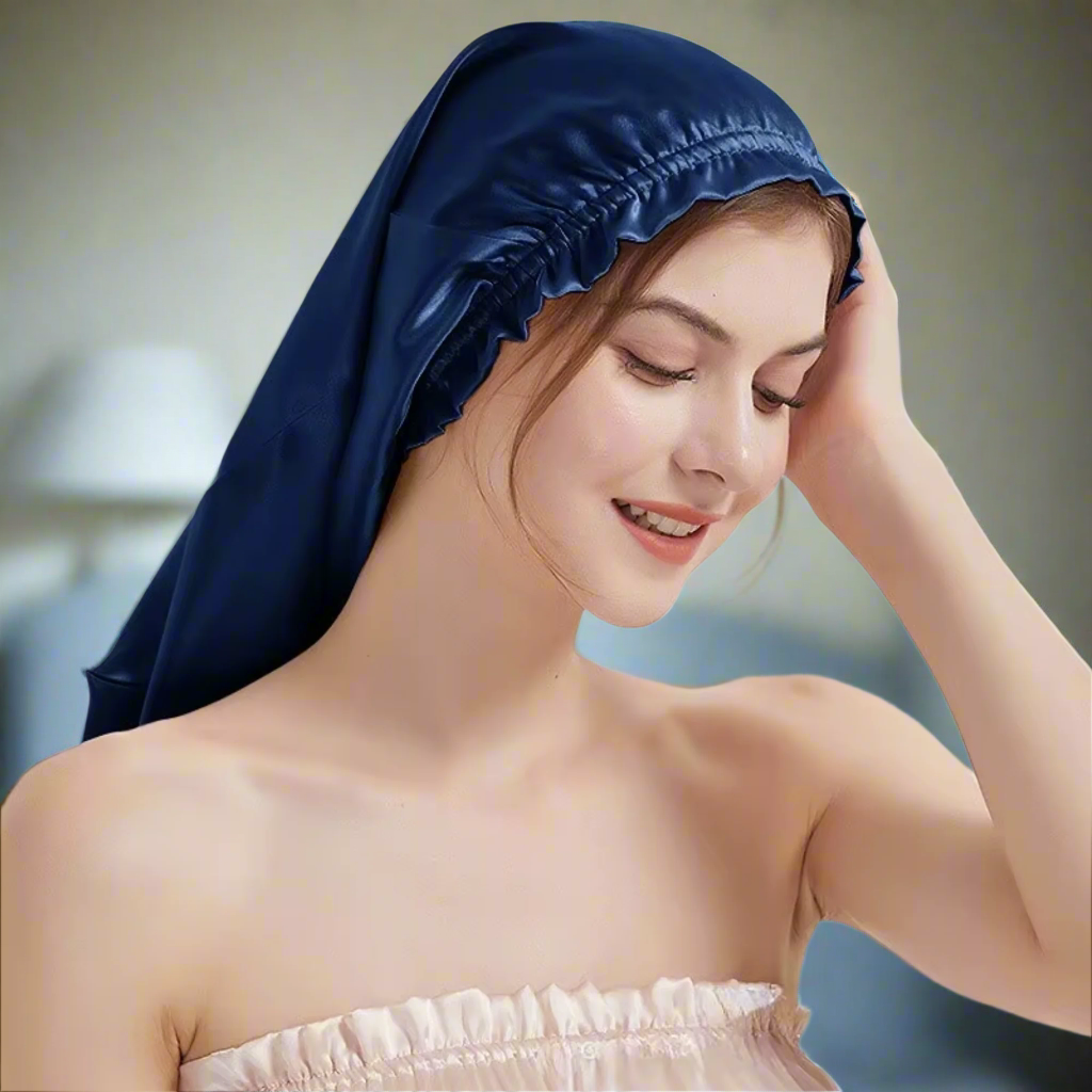 bonnet-en-soie-curlsilk-cheveux-bouclés-bleu