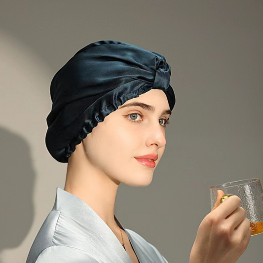 bonnet-en-soie-silkmajesty-bleu