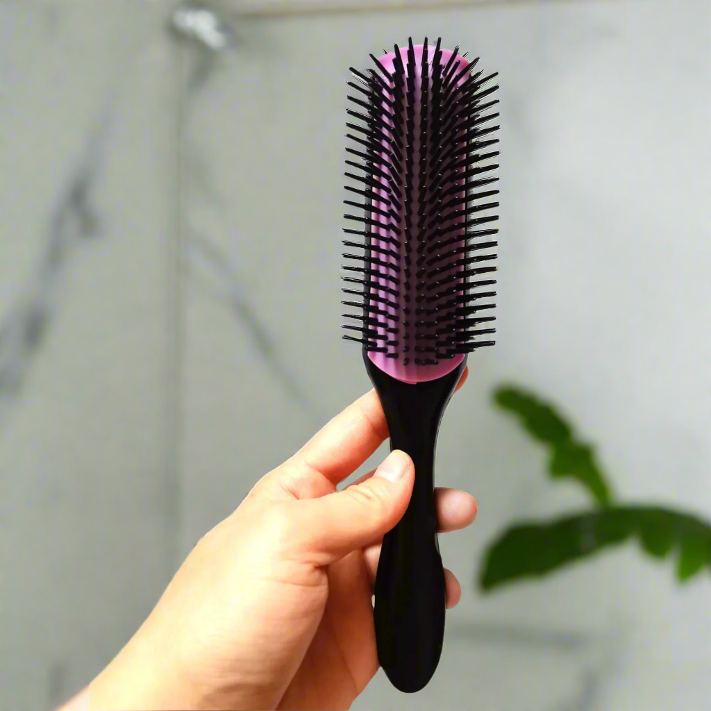 brosse-cheveux-shineglide-brosse-cheveux-bouclés-noir-rose